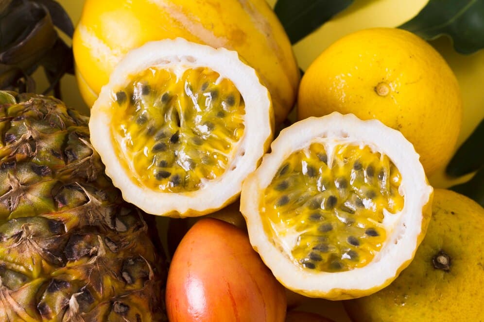 Passion Fruit Fidanı ile Bahçenizde Tropikal Meyve Keyfi